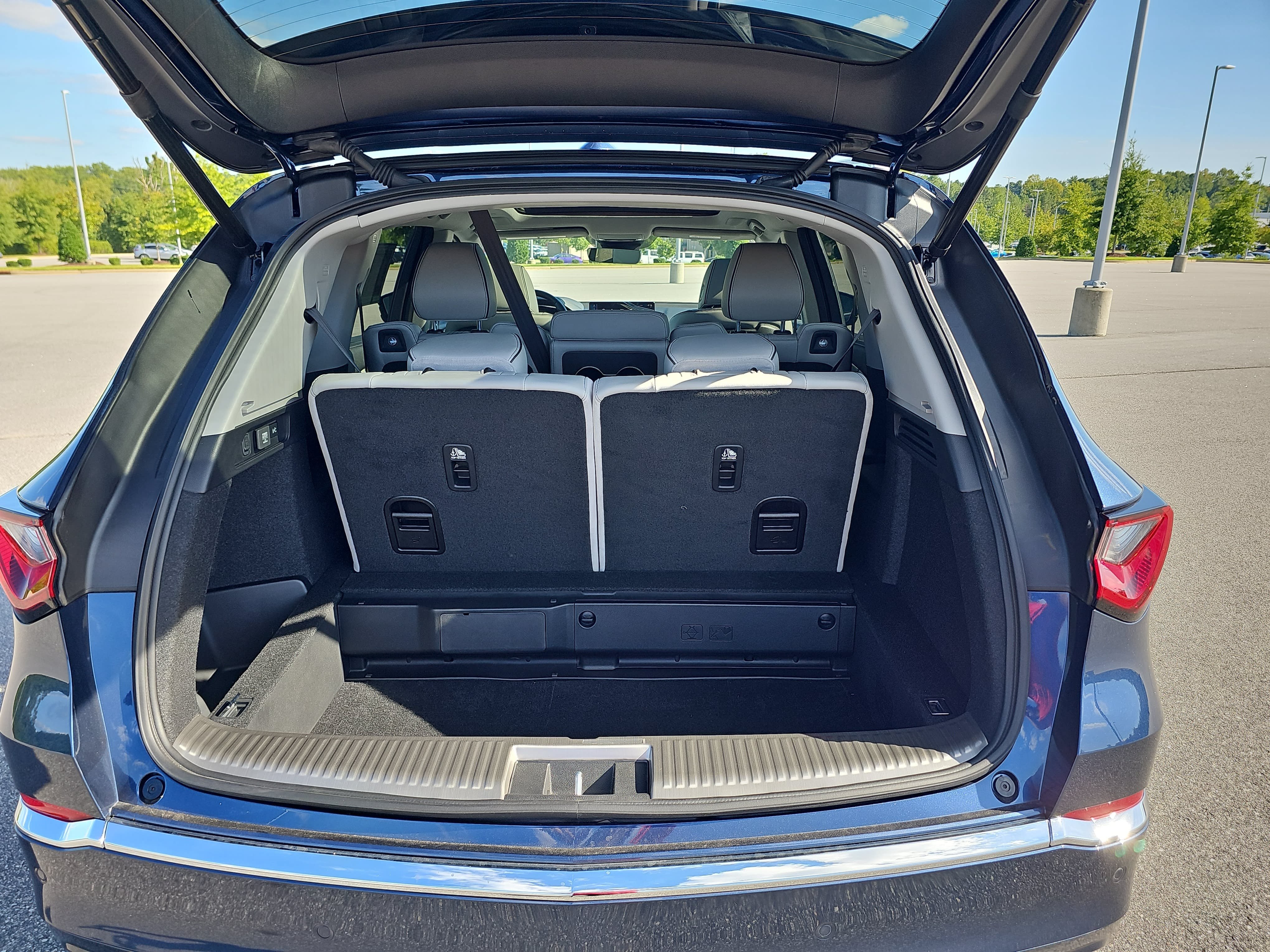 Used 2026 Acura MDX w/ Advance Package AWD/4WD image 13