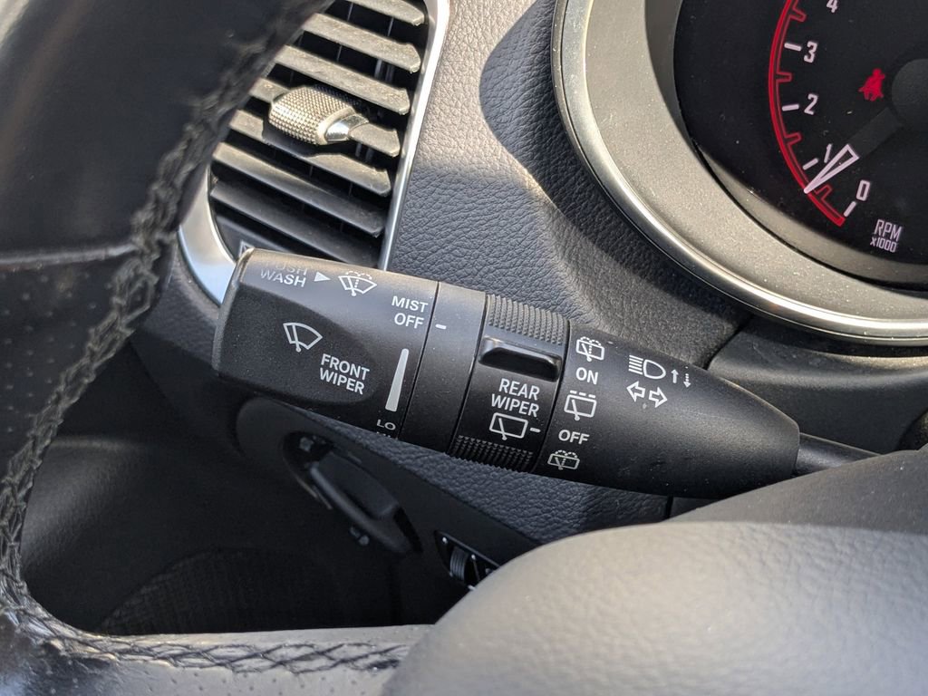 Used 2020 Dodge Durango SXT image 23