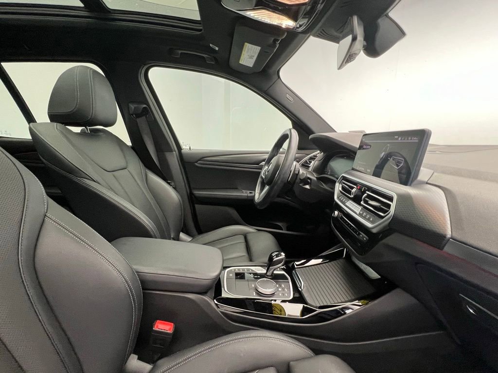 Certified 2022 BMW X3 xDrive30i w/ M Sport Package 2 AWD/4WD image 6