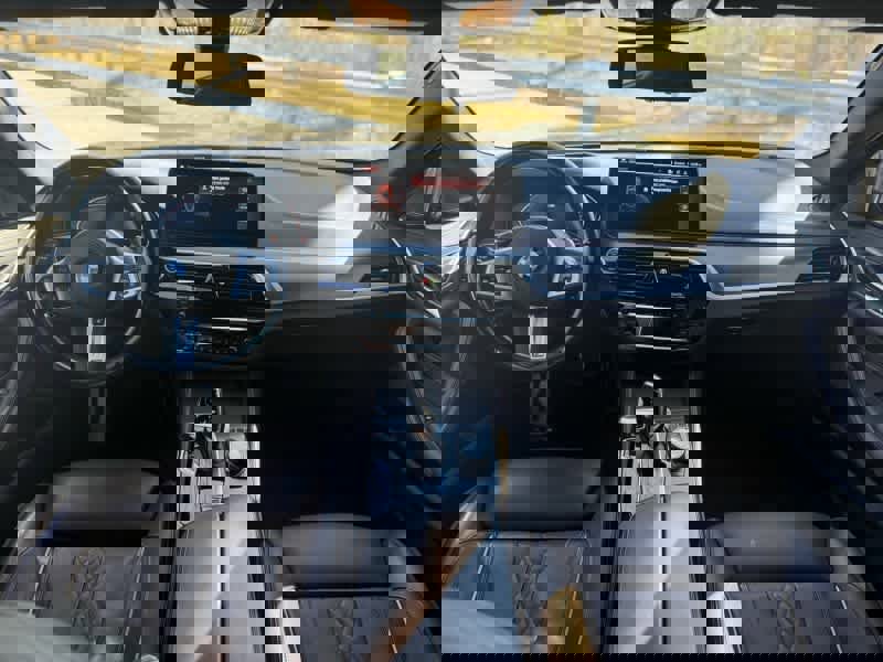 Used 2022 BMW 530i xDrive w/ Executive Package image 23