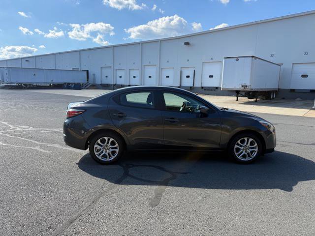 Used 2016 Scion iA image 5