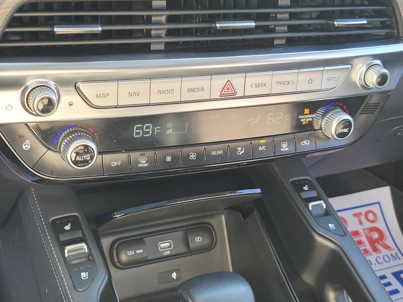 Used 2022 Kia Telluride SX image 19