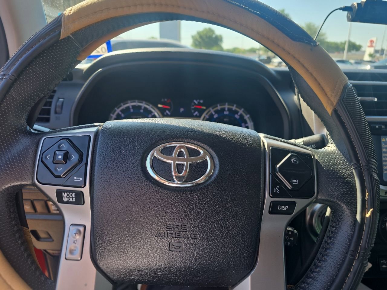Used 2015 Toyota 4Runner SR5 Premium RWD image 12