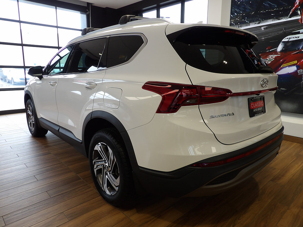 Used 2023 Hyundai Santa Fe SEL w/ Winter Weather Package AWD/4WD image 8