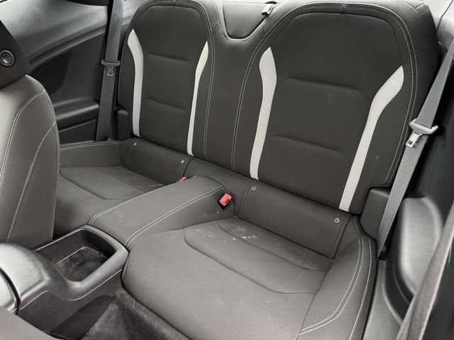 Used 2022 Chevrolet Camaro LT RWD image 17