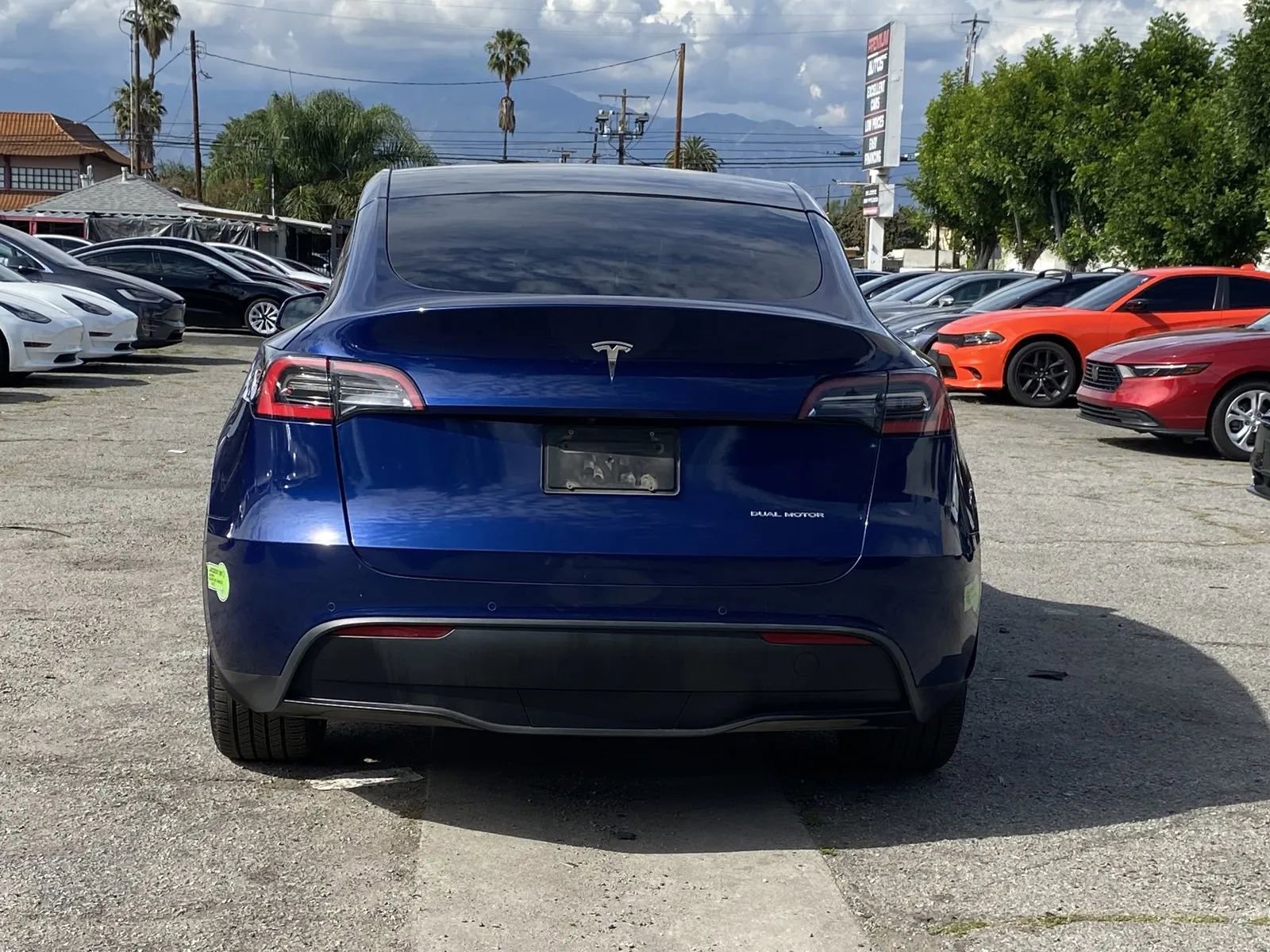 Used 2021 Tesla Model Y Long Range AWD/4WD image 3