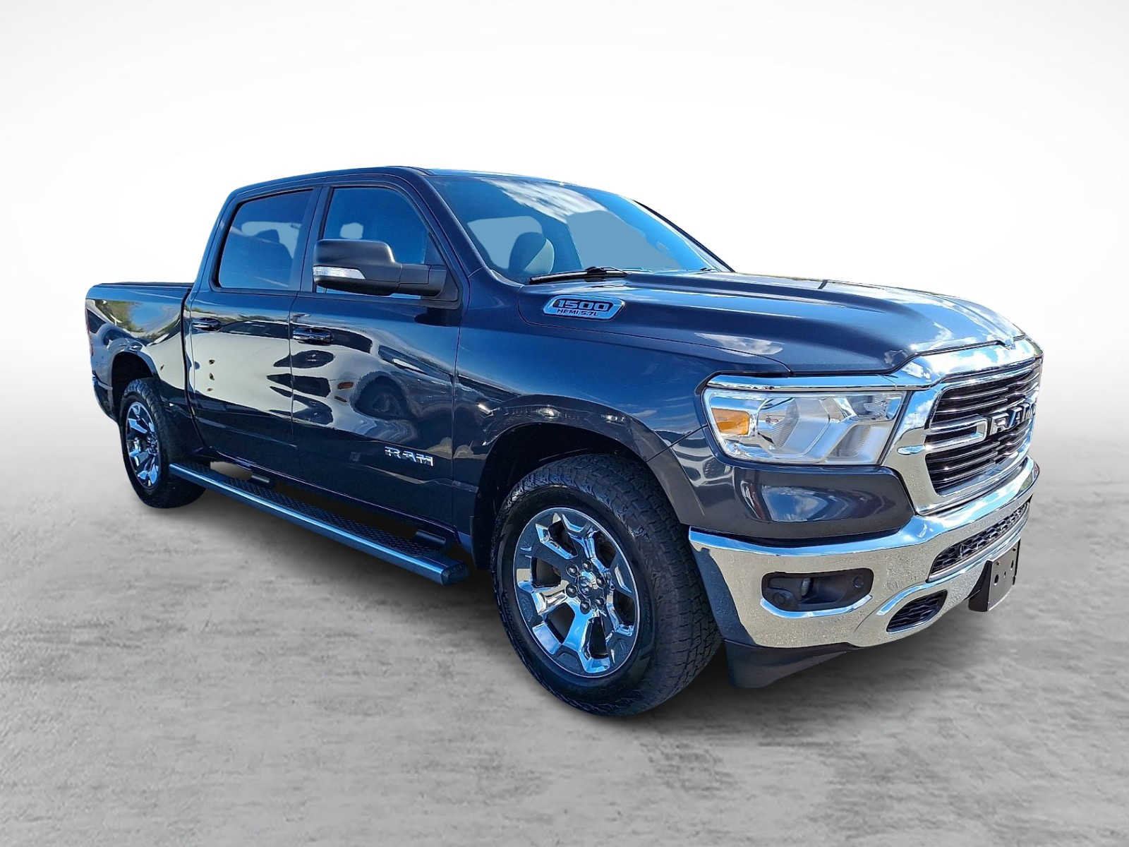 Used 2021 RAM 1500 Big Horn image 3