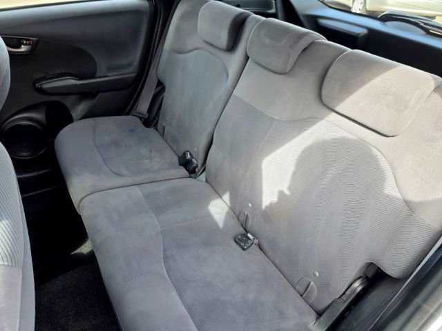 Used 2010 Honda Fit image 31