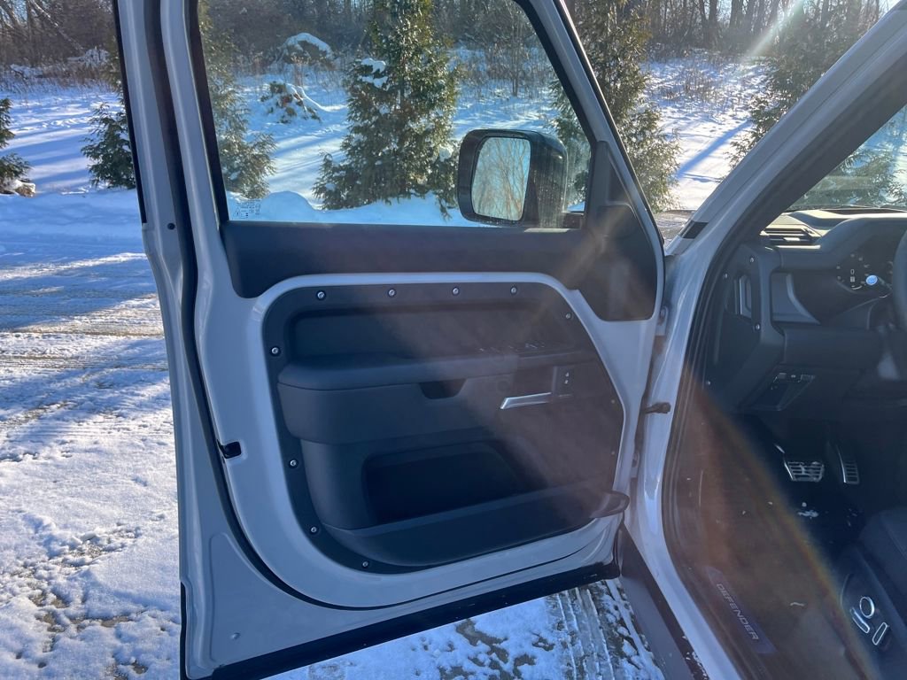 New 2026 Land Rover Defender 130 X image 10