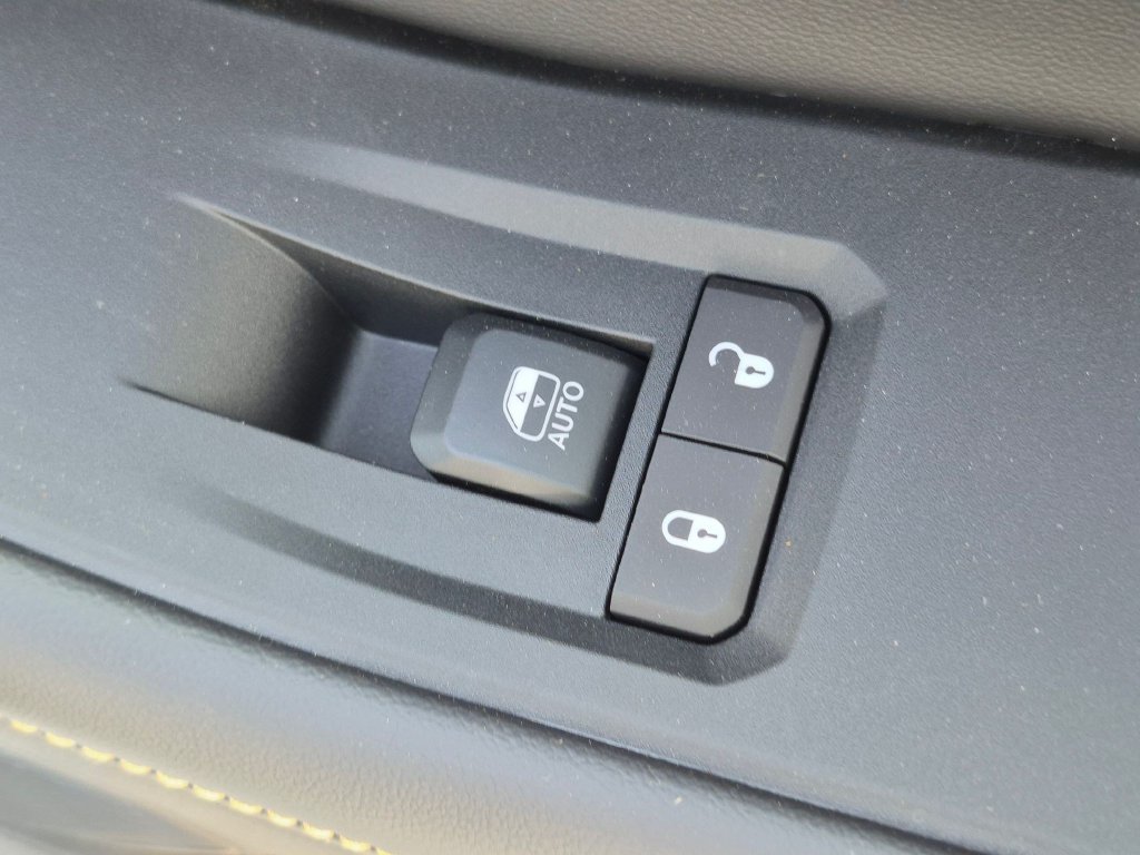 New 2026 Jeep Grand Cherokee Limited AWD/4WD image 32