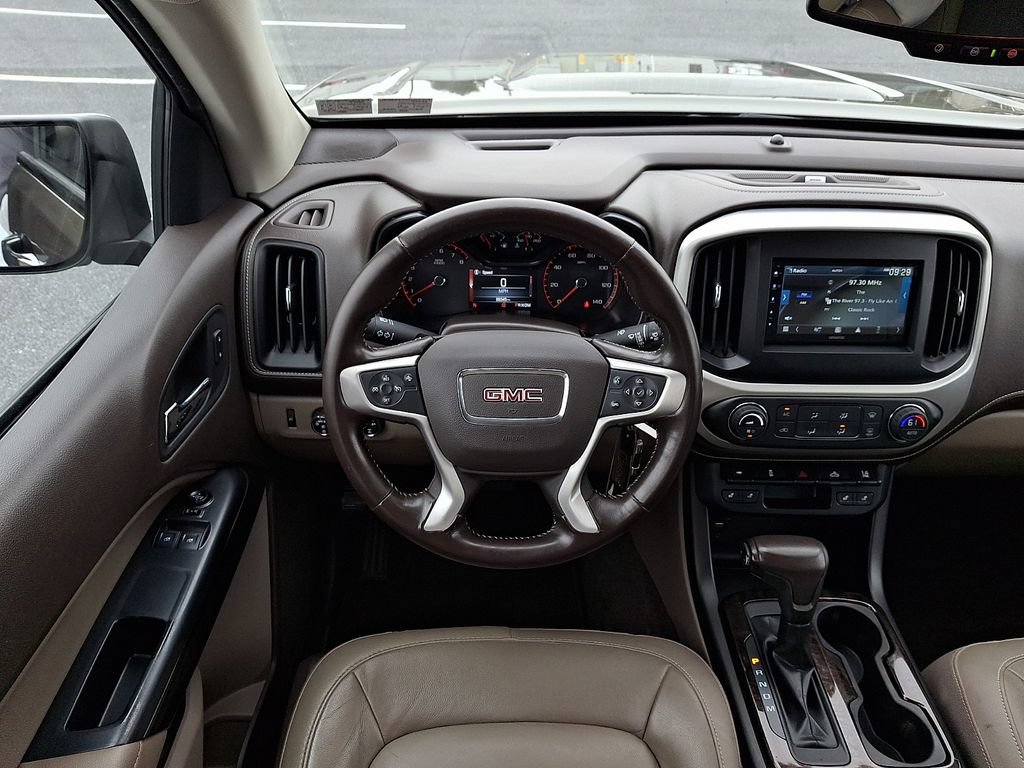 Used 2016 GMC Canyon SLT w/ Driver Alert Package AWD/4WD image 11