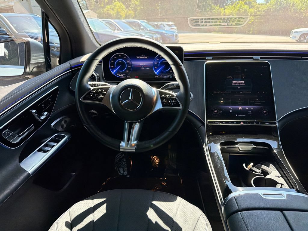 Used 2023 Mercedes-Benz EQE 350+ SUV image 25