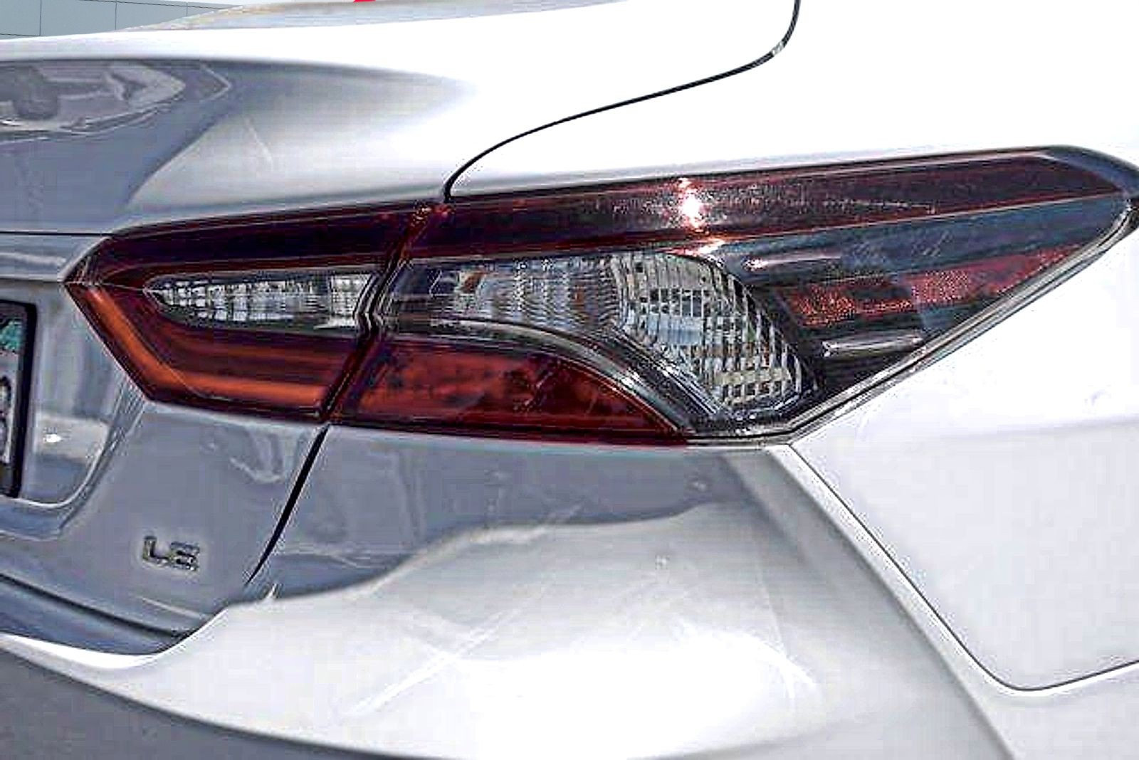 Used 2021 Toyota Camry LE w/ Convenience Package FWD image 5