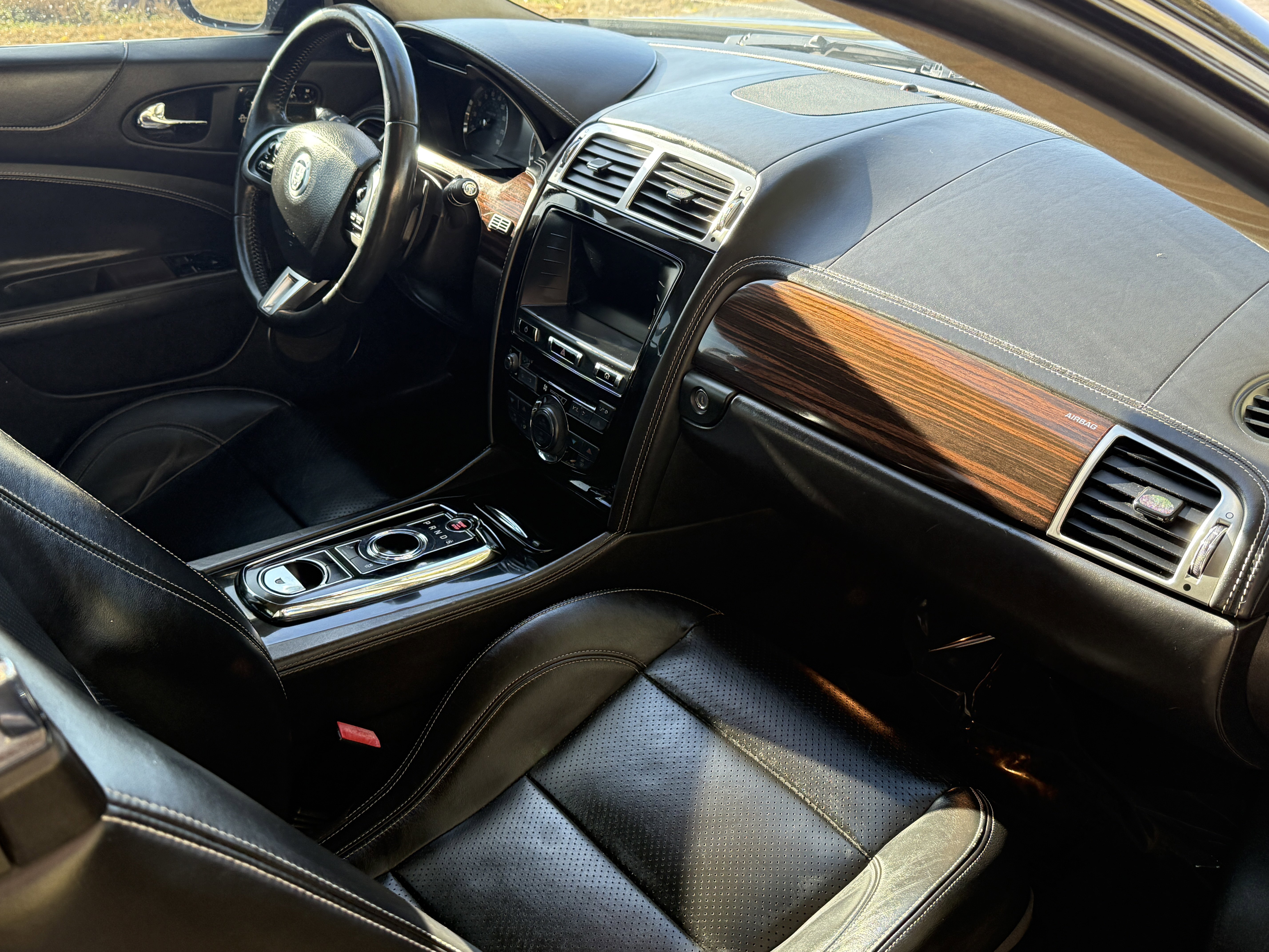 Used 2012 Jaguar XK Coupe image 17