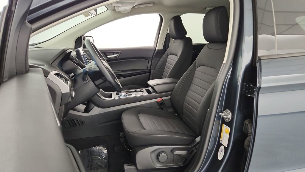 New 2024 Ford Edge SE w/ Black Appearance Package AWD/4WD image 12