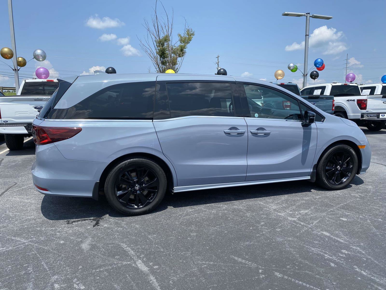Used 2023 Honda Odyssey Sport image 8