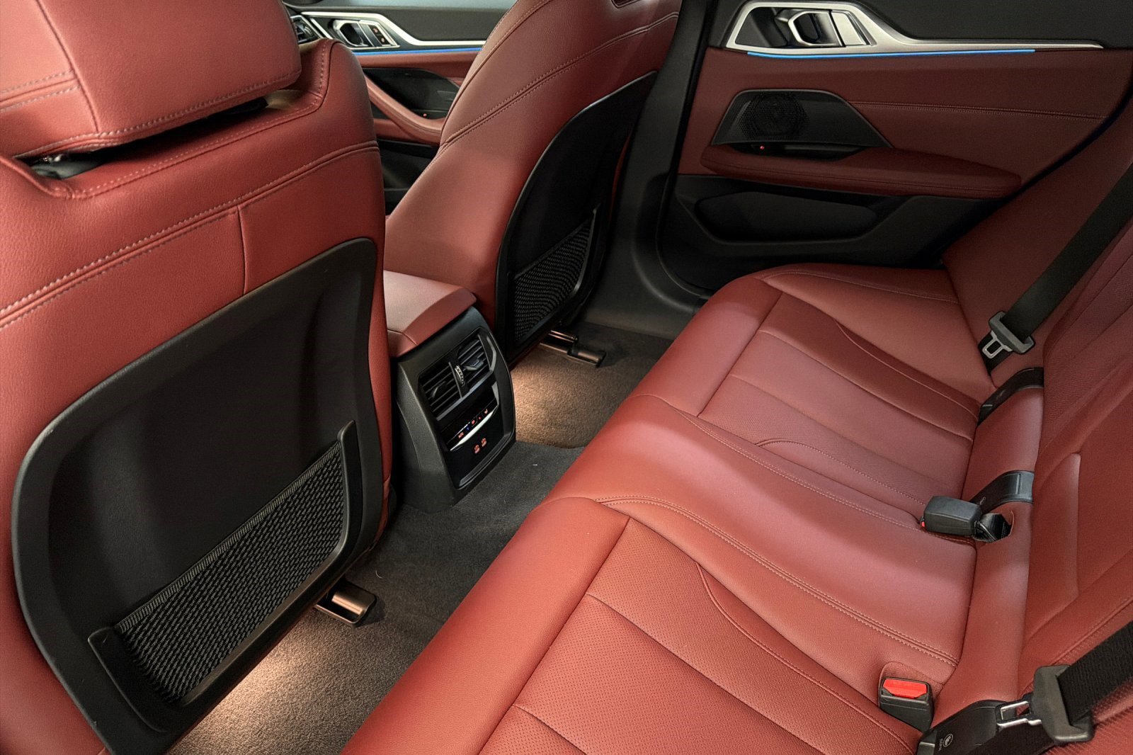 Certified 2023 BMW i4 eDrive40 w/ M Sport Package image 27