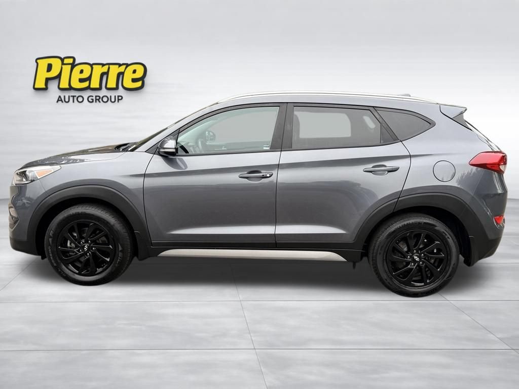 Used 2017 Hyundai Tucson SE Plus AWD/4WD image 4