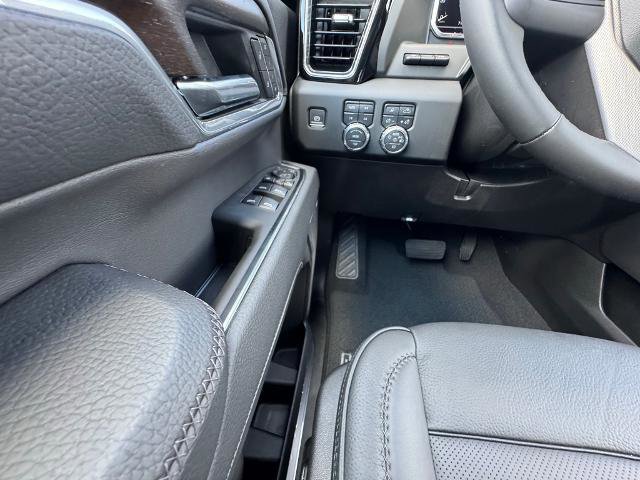 New 2025 GMC Sierra 2500 Denali w/ Denali Reserve Package image 56