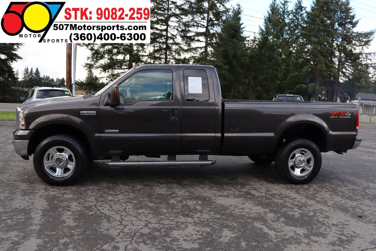 Used 2005 Ford F350 Lariat image 5