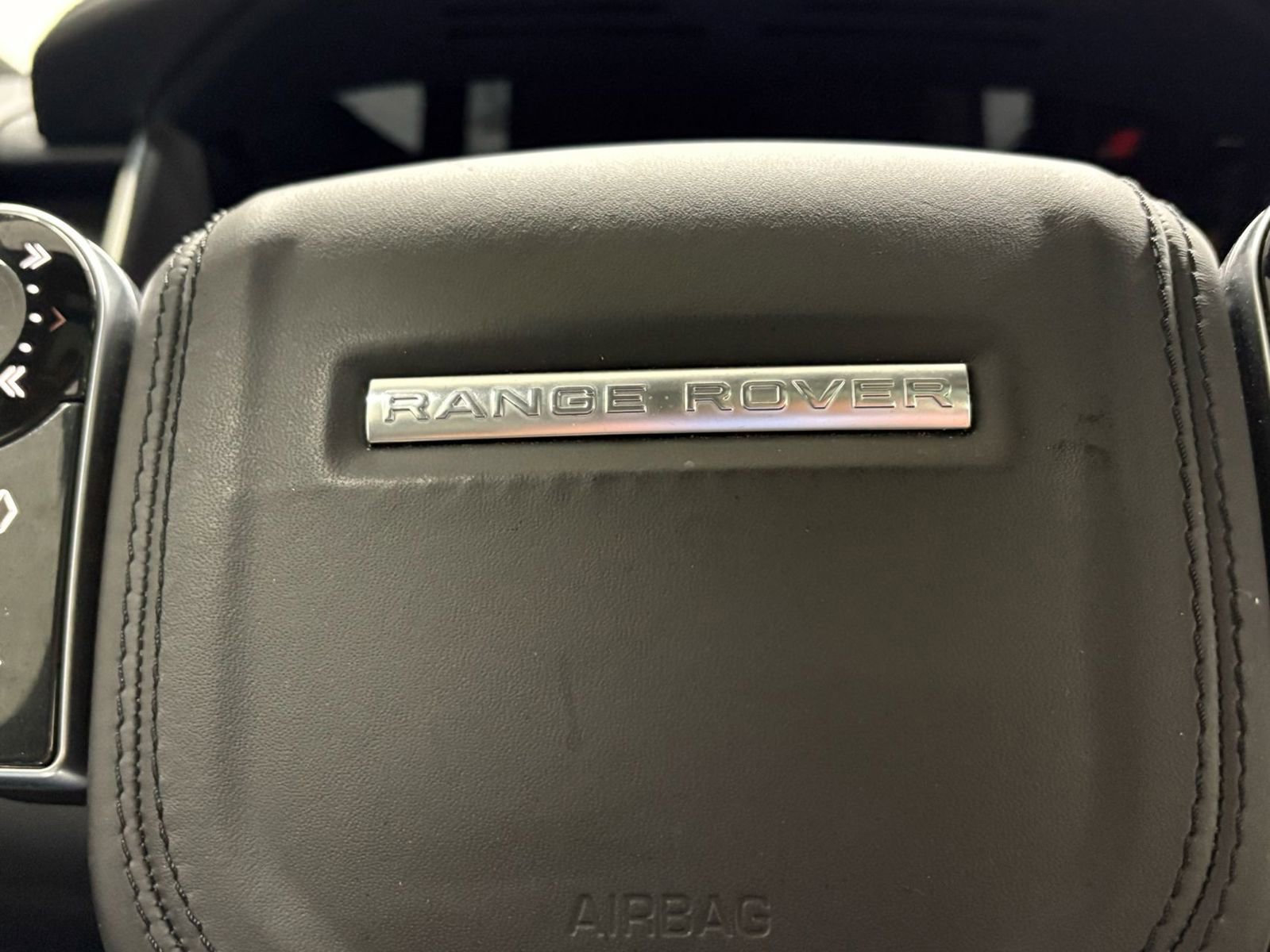 Used 2020 Land Rover Range Rover HSE AWD/4WD image 29