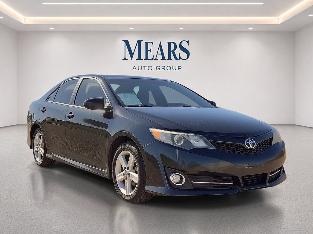Used 2013 Toyota Camry SE FWD image 7