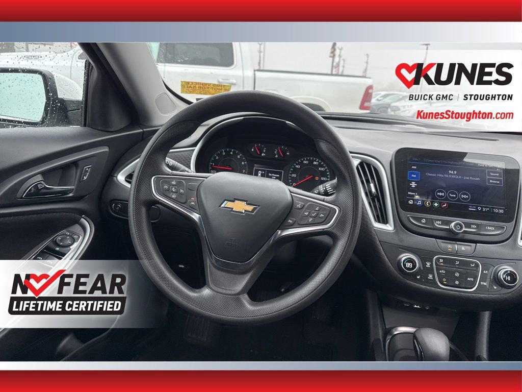 Used 2024 Chevrolet Malibu LT image 35