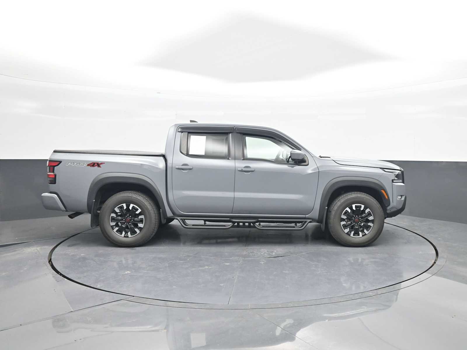 Used 2023 Nissan Frontier PRO-4X w/ Pro Convenience Package AWD/4WD image 9