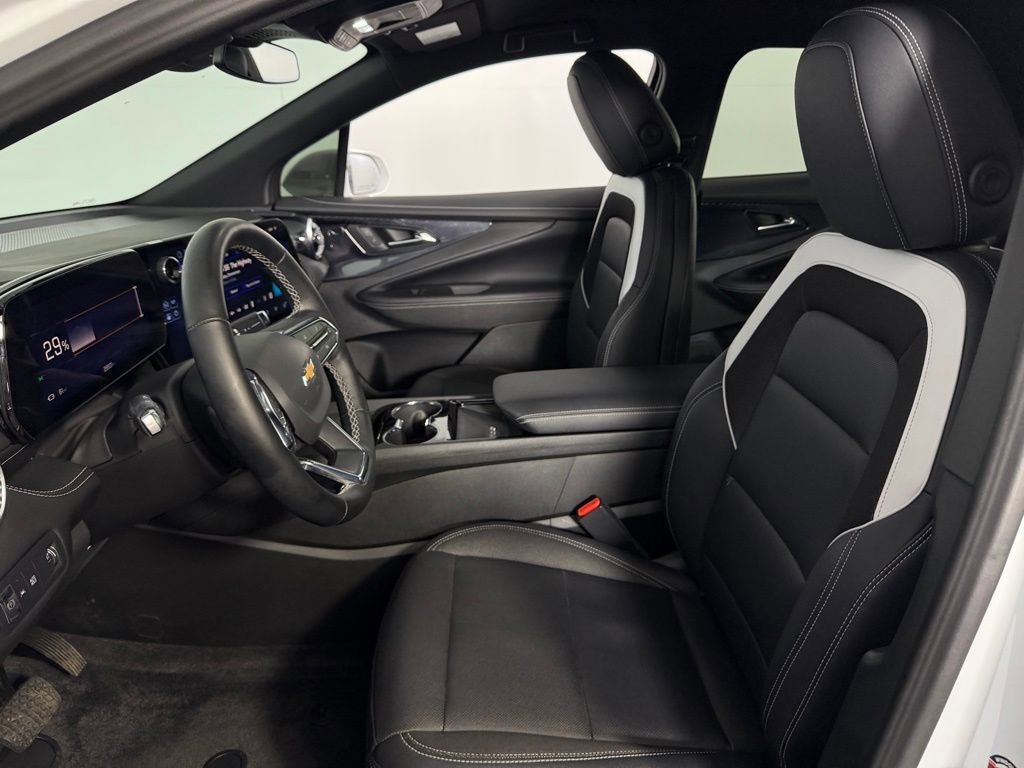 Used 2025 Chevrolet Blazer EV LT image 22