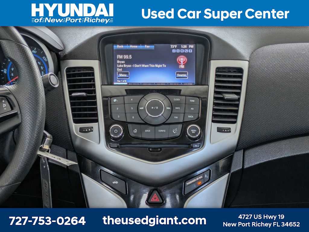 Used 2016 Chevrolet Cruze LT FWD image 18