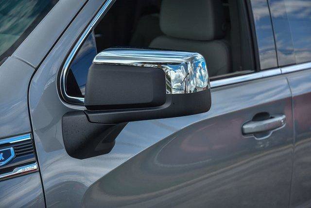 New 2025 GMC Sierra 1500 SLE w/ Preferred Package image 7