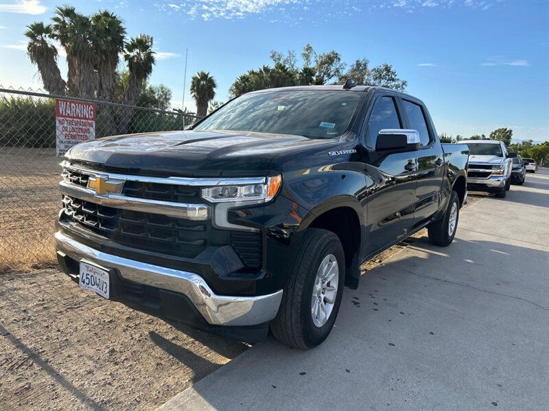 Used 2023 Chevrolet Silverado 1500 LT RWD image 4