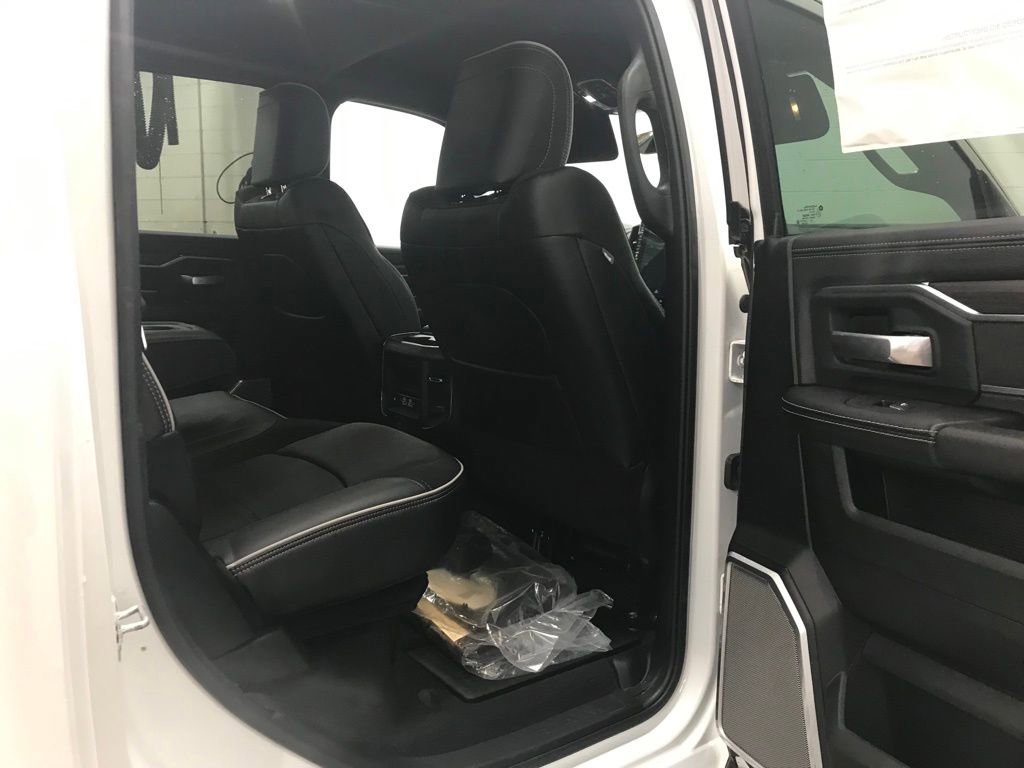 New 2025 RAM 2500 Laramie image 40