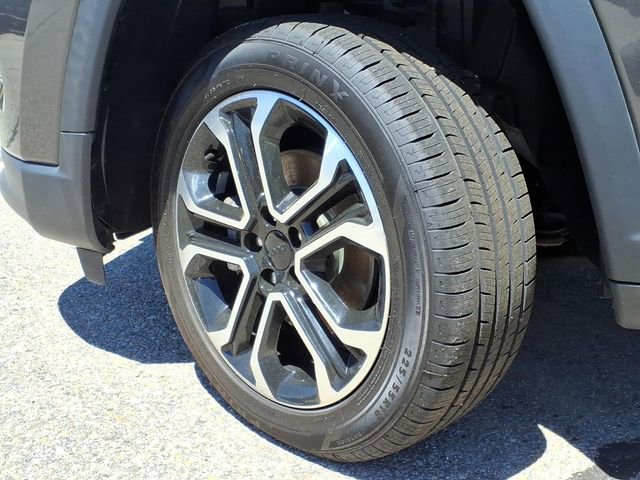 Used 2022 Jeep Compass Limited AWD/4WD image 9