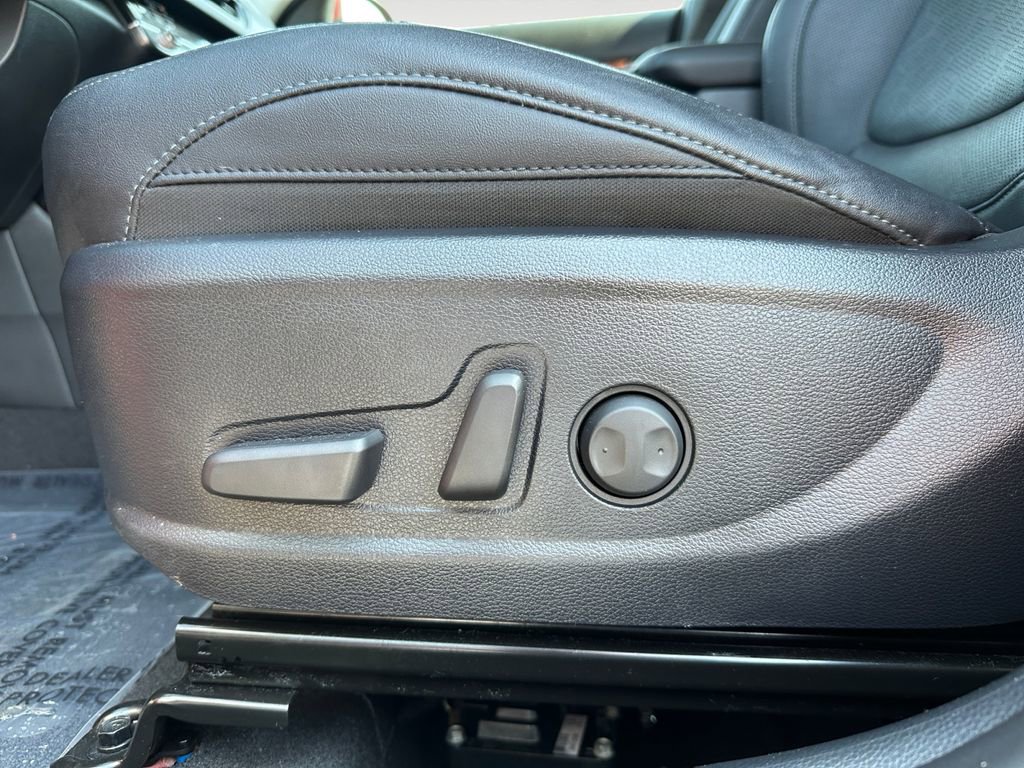 Used 2024 Kia Seltos SX AWD/4WD image 16