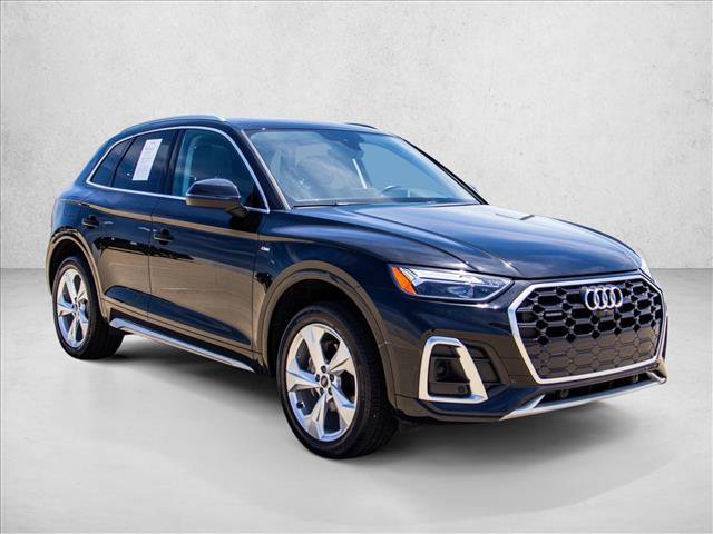 Used 2023 Audi Q5 2.0T Premium Plus w/ Premium Plus Package AWD/4WD video 3