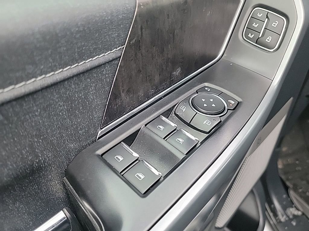 Certified 2022 Ford F150 Lariat w/ Equipment Group 502A High image 37