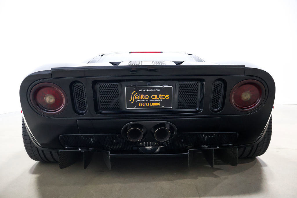Used 2006 Ford GT RWD image 91