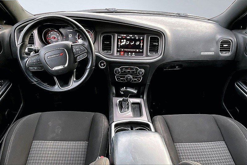 Used 2022 Dodge Charger R/T image 16