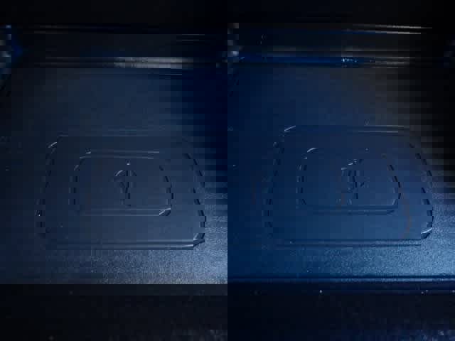 Used 2021 Toyota Tacoma TRD Sport image 33