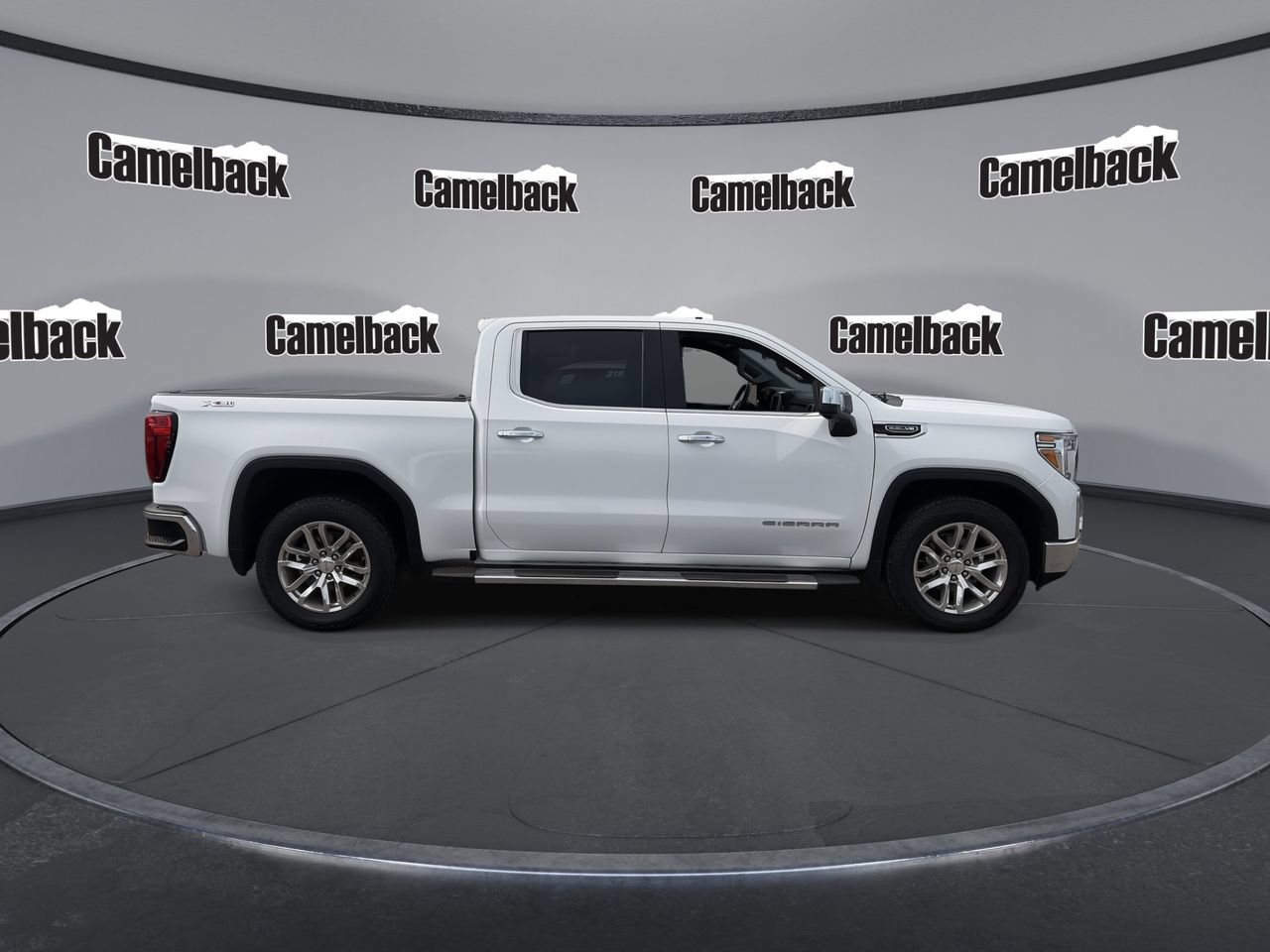 Used 2021 GMC Sierra 1500 SLT w/ SLT Premium Package AWD/4WD image 8