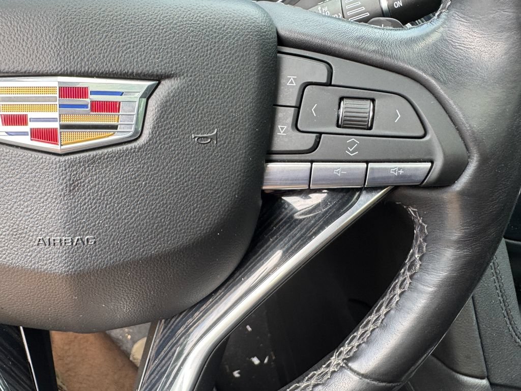 Used 2023 Cadillac XT6 Premium Luxury AWD/4WD image 25