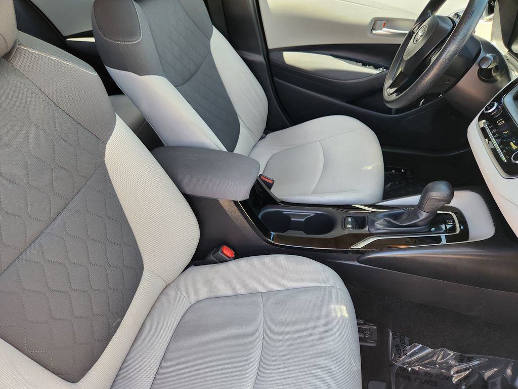 Used 2020 Toyota Corolla LE w/ LE Premium Package FWD image 5