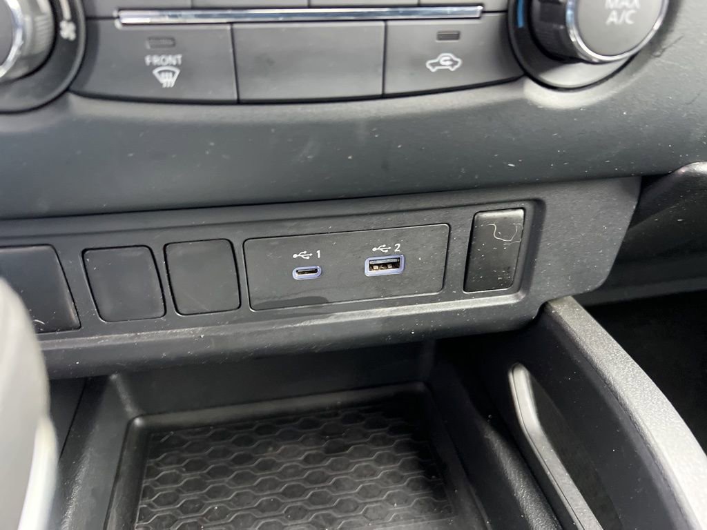 Used 2022 Nissan Frontier S image 32