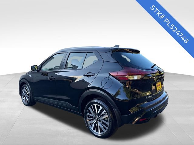 New 2023 Nissan Kicks SV FWD image 5