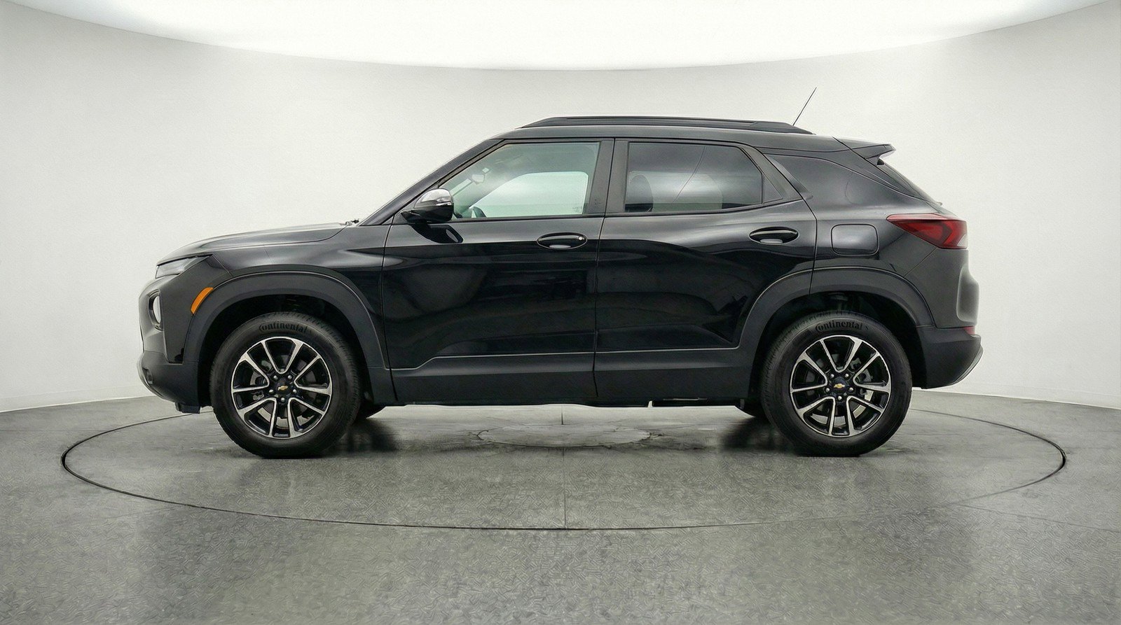 Used 2025 Chevrolet TrailBlazer LT image 5