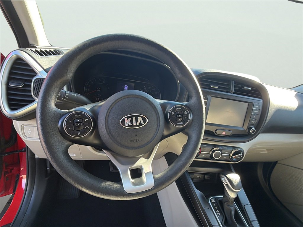 Used 2020 Kia Soul LX image 4