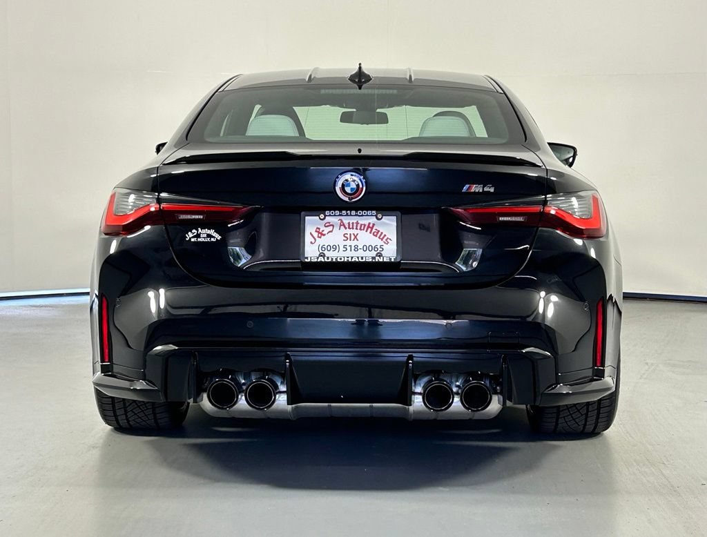 Used 2023 BMW M4 Coupe w/ Executive Package RWD image 7