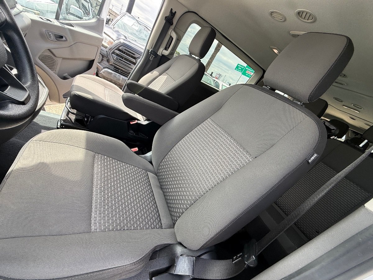 Used 2024 Ford Transit 350 XLT RWD image 21