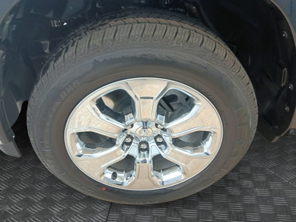 New 2026 RAM 1500 Lone Star AWD/4WD image 23